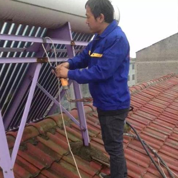 太阳能热水器不出热水是什么原因